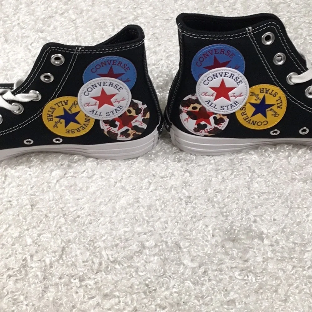 NWT Converse Black and White High-Top Canvas Sneakers Man 6 Women 8